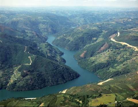 Río Miño a seu paso polos Peares. Carballedo (G06072-462)
