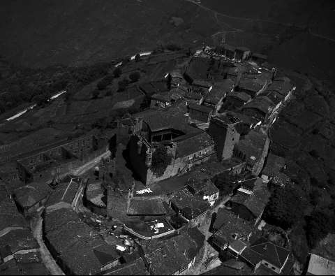 Castelo. Castro Caldelas (G06071-445)