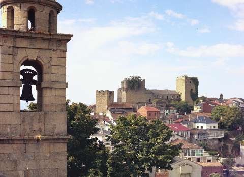 Castelo. Castro Caldelas (G06071-446)